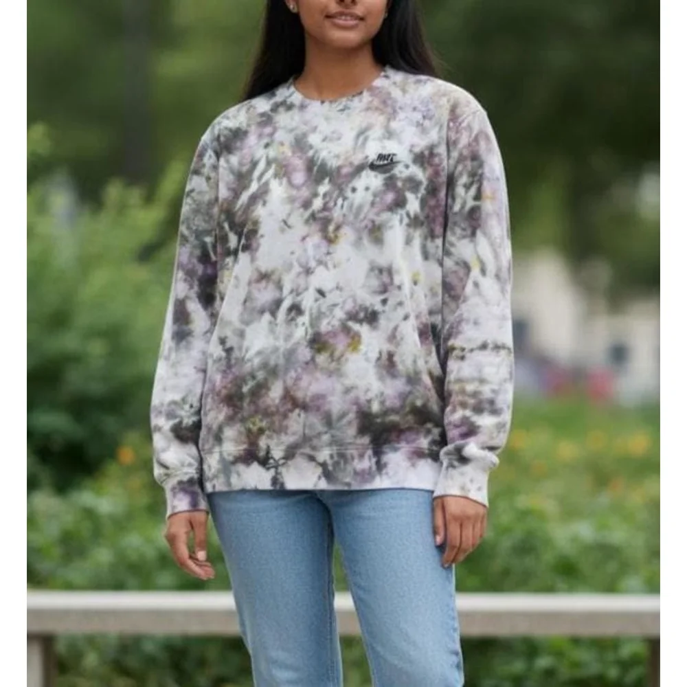 XSMALL NIKE Upcycled Sweatshirt, Thrifted One-of-a-Kind Reclaimed